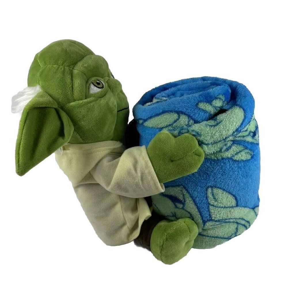 NEW! STAR‎ WARS YODA STUFFED ANIMAL CHARACTER  & SUPER PLUSH THROW (11D5)